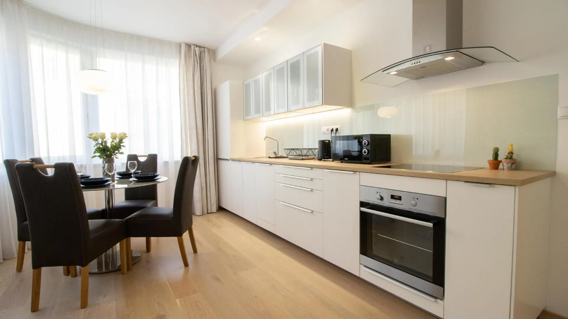 Krakovska Cr Apartments Prague